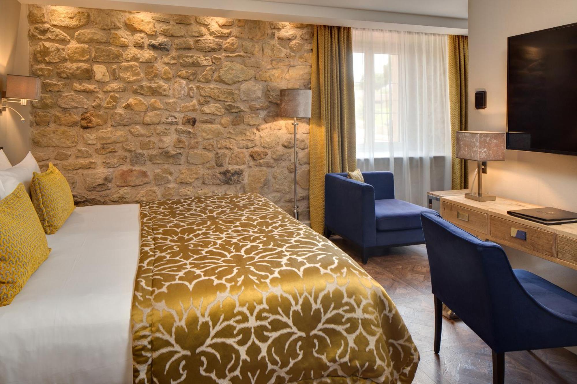 Domaine De La Klauss & Spa, Restaurant Gastronomique Le K Montenach Kültér fotó